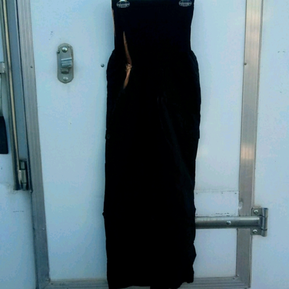 Motherhood Black Maternity Capri Summer Size Small
